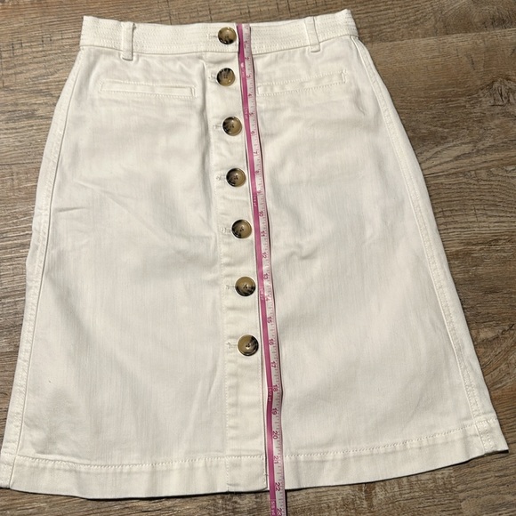 Ann Taylor - Petite Button Front Denim Skirt in White Wash - Picture 5 of 7